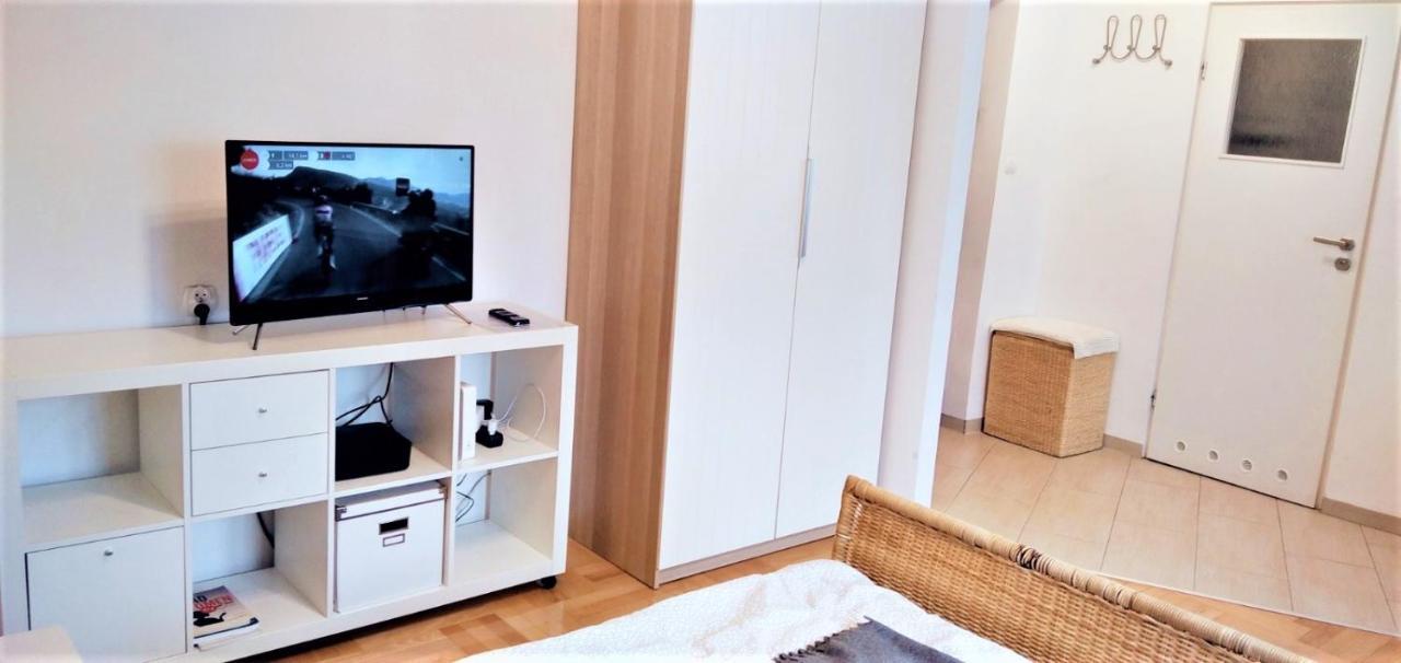 Apartament Hallera Square Warsaw 27M2 Ngoại thất bức ảnh